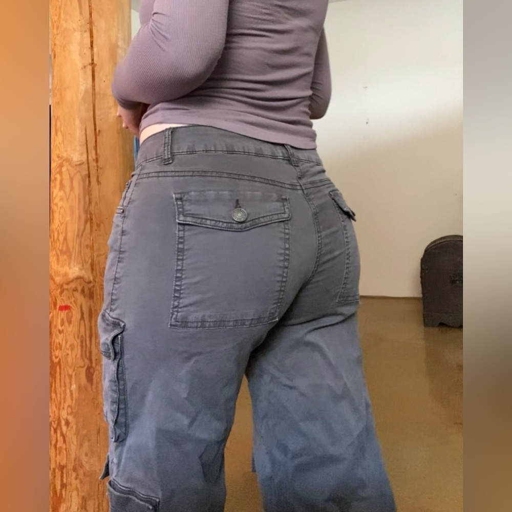 Garage Cargo Pants in Grey sz 0
